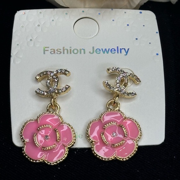 Pink Camellia Flower Crystal Dangling Earrings - Picture 1 of 12
